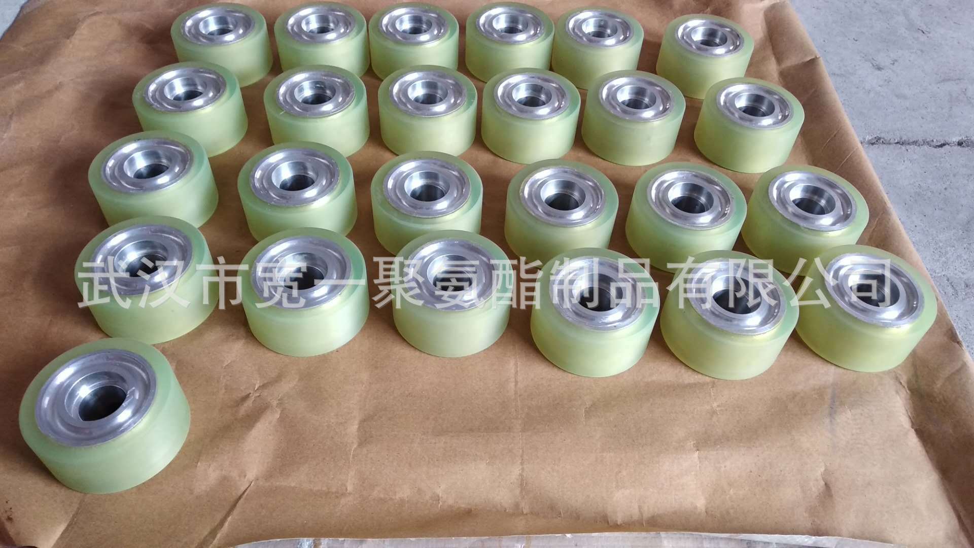供应湖北黄冈聚氨酯滚轮包胶加工