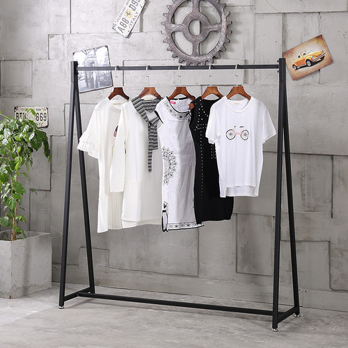 Simple iron wedding arch dress rack, boutique hanger, side hanger, floor-standing clothing display rack
