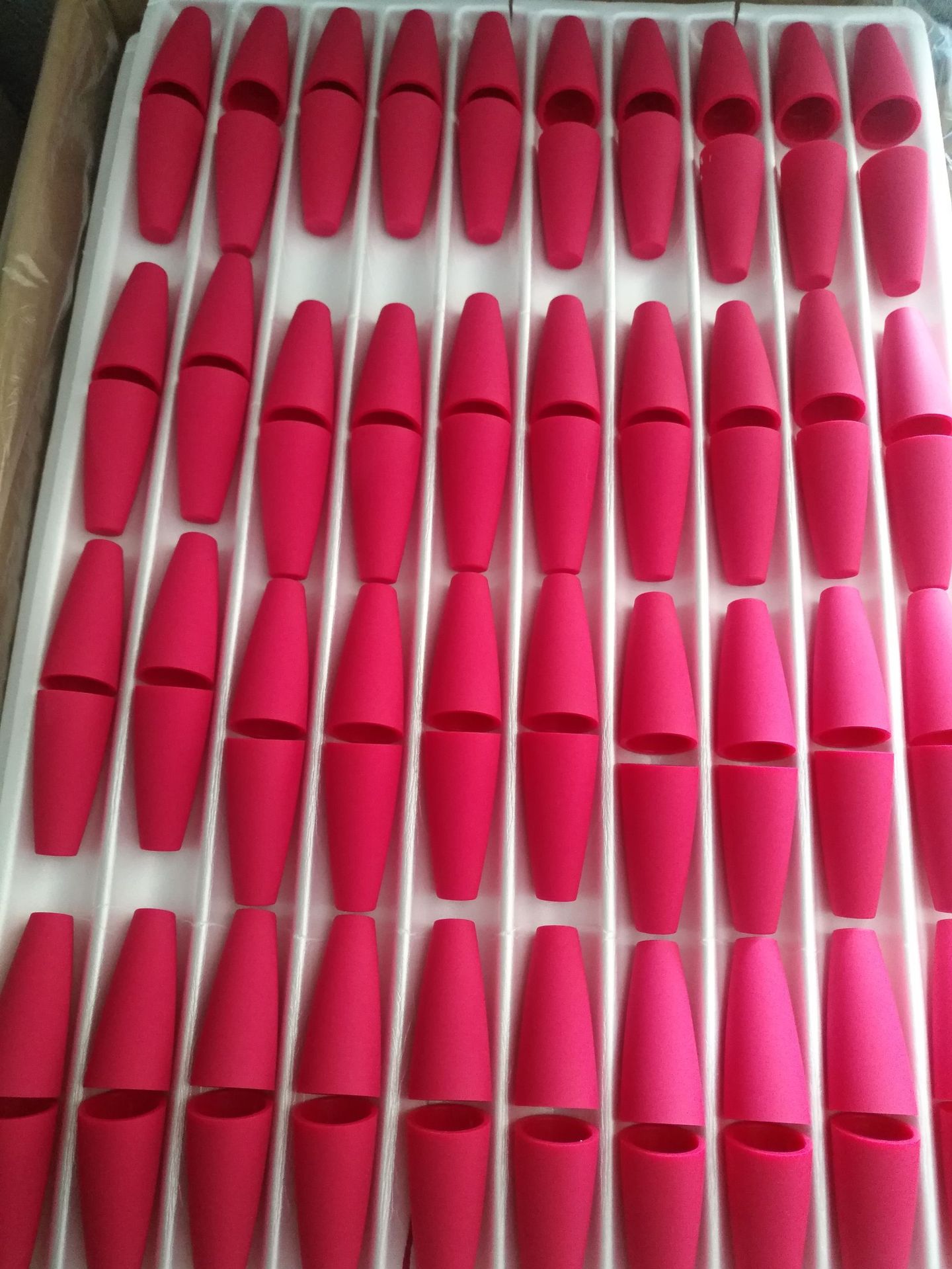 塑料喷漆,这是一款弹性处理的产品，手感细腻