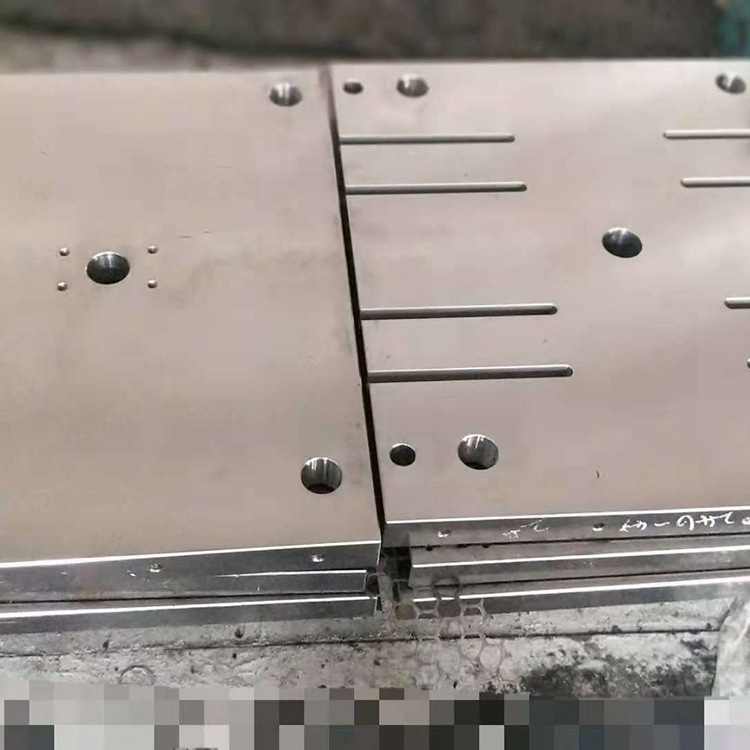 691570413884097194