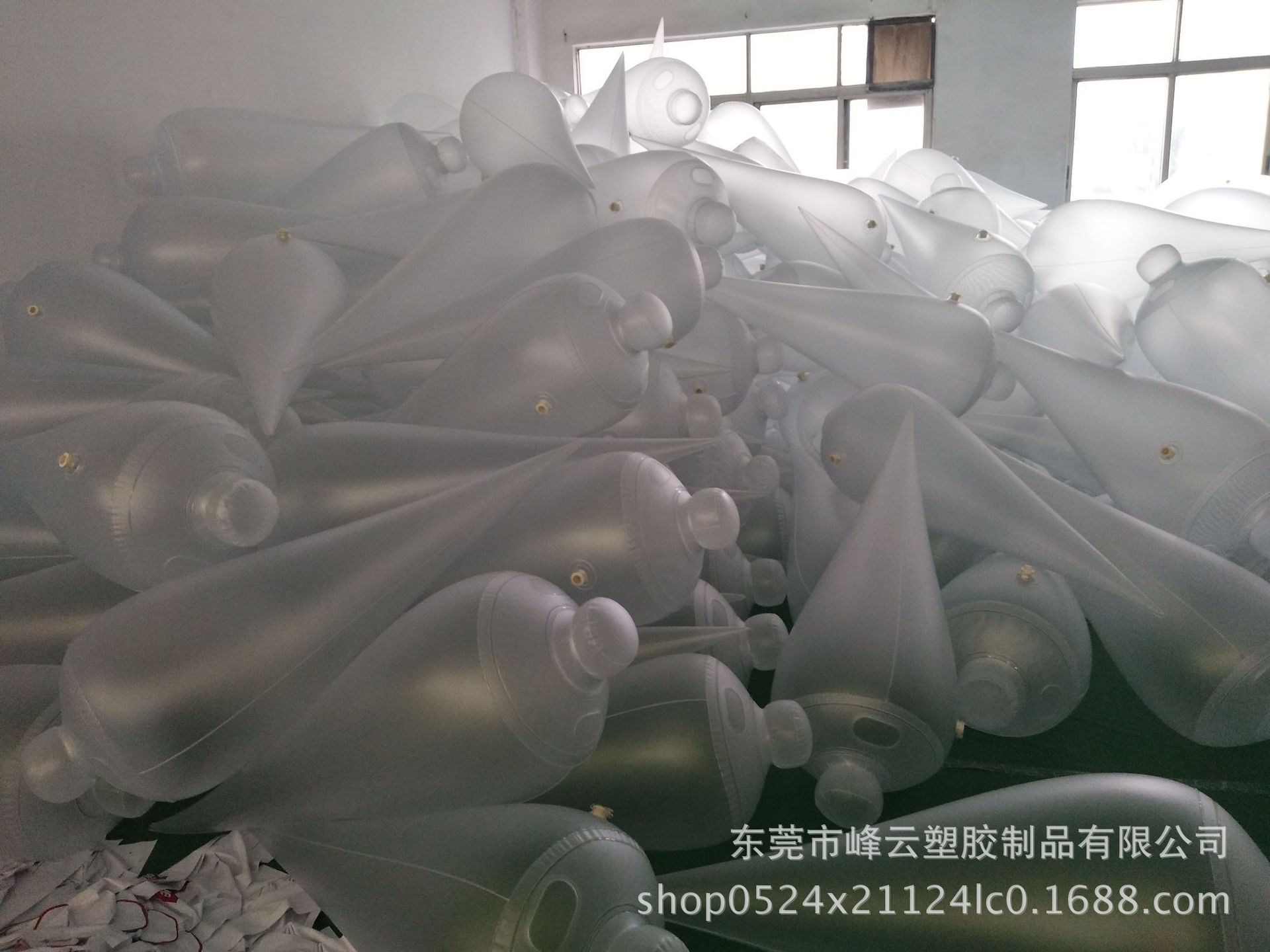 东莞工厂定制PVC球 布套毛绒玩具公仔内胆 充气PVC玩具-阿里巴巴