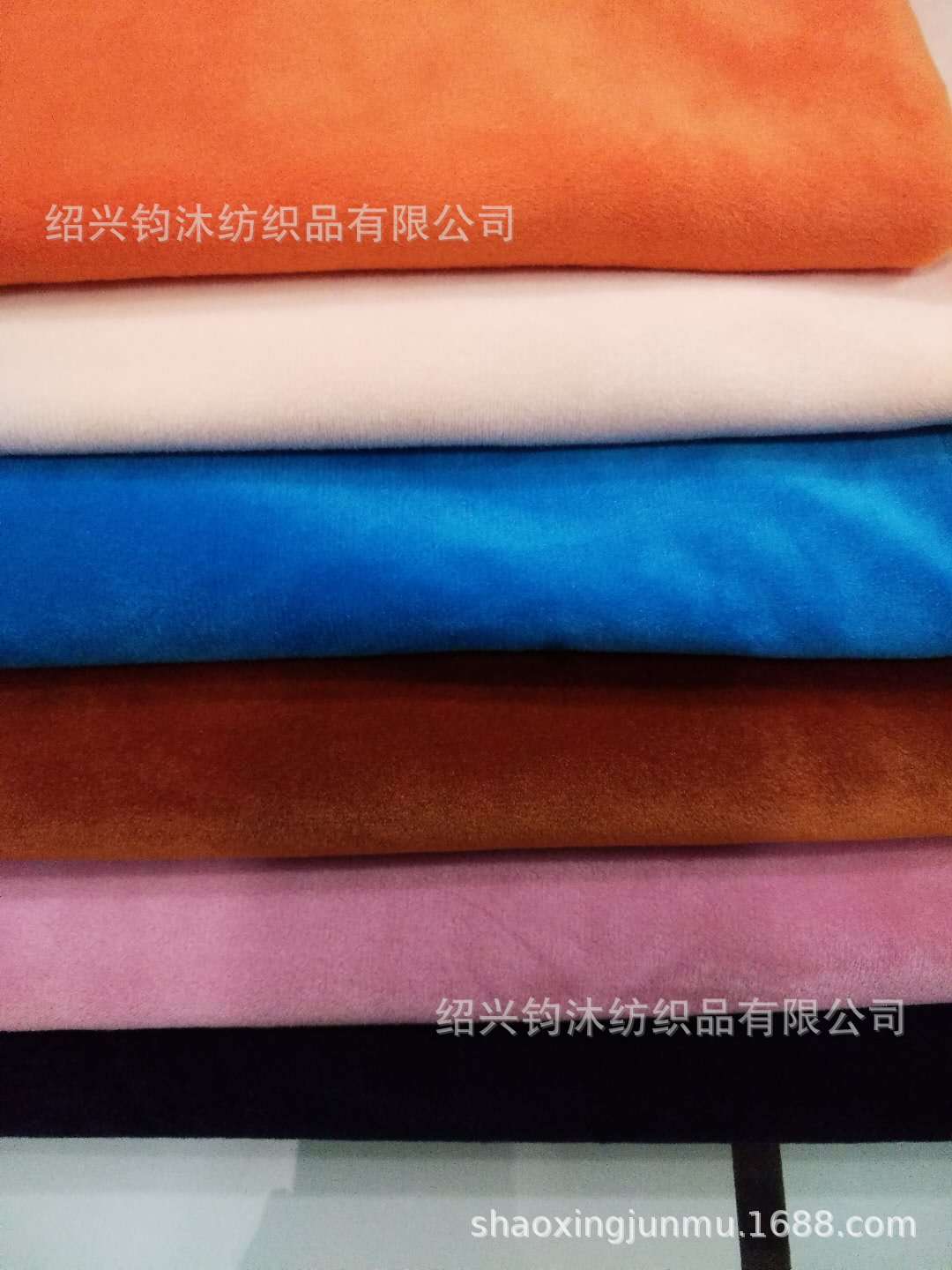 金貂绒氨纶经编水晶超柔绒布 银狐绒运动套装抱枕面料 保暖 批发