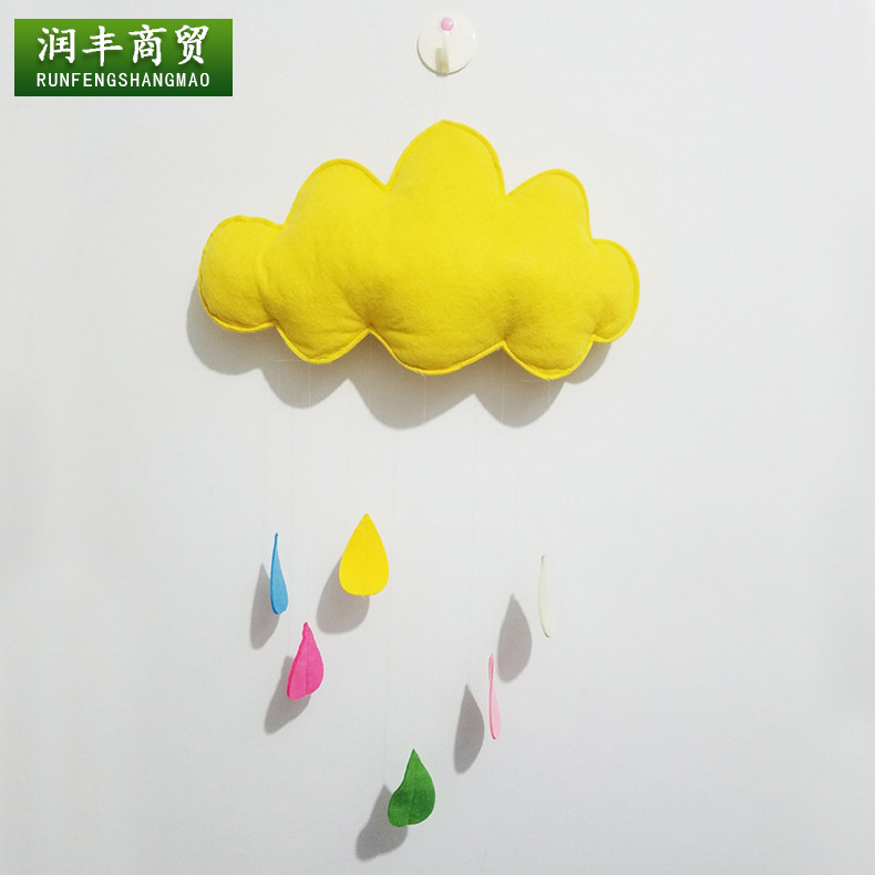 新款云朵雨滴挂件 幼儿园房间吊饰儿童房间装饰品毛毡挂件批发