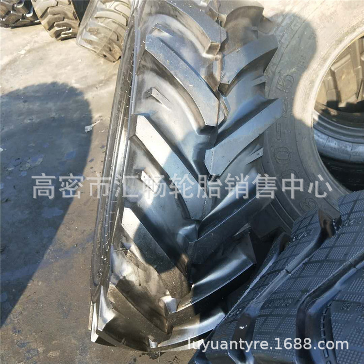 13.6-24 13.6-28 13.6-38 农用人字 拖拉机轮胎 旱田轮胎