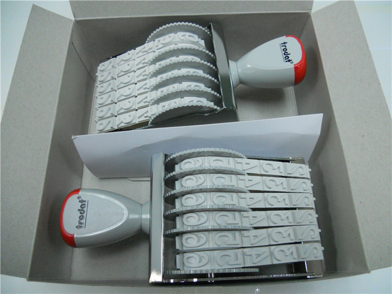 ��Ʒ׿��15156Gӡ�� �ָ�15MM 6λ����ӡ�� Trodat �ɵ�������