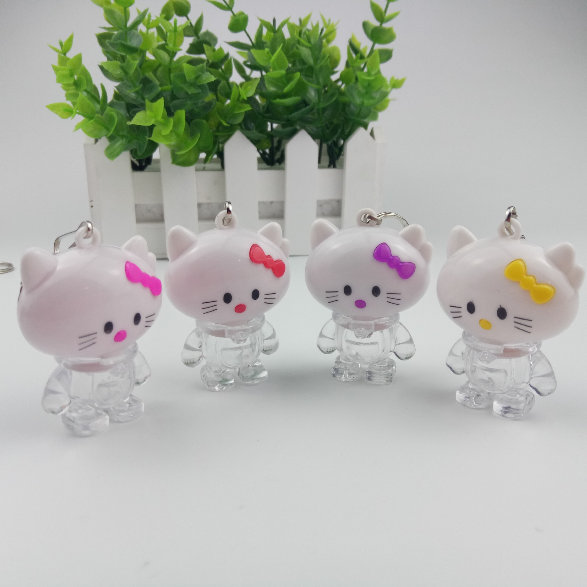 义乌君龙 led卡通钥匙扣灯 KITTY 发光挂件