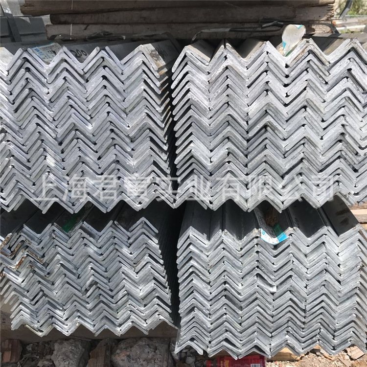 厂家直销Q235B热镀锌等边角钢 40*40*4 镀锌角铁50*5*5 规格齐全