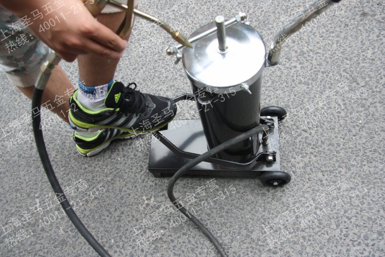 【圣马五金】脚踏式注油器 黄油机 黄油枪 高压黄油机 10L