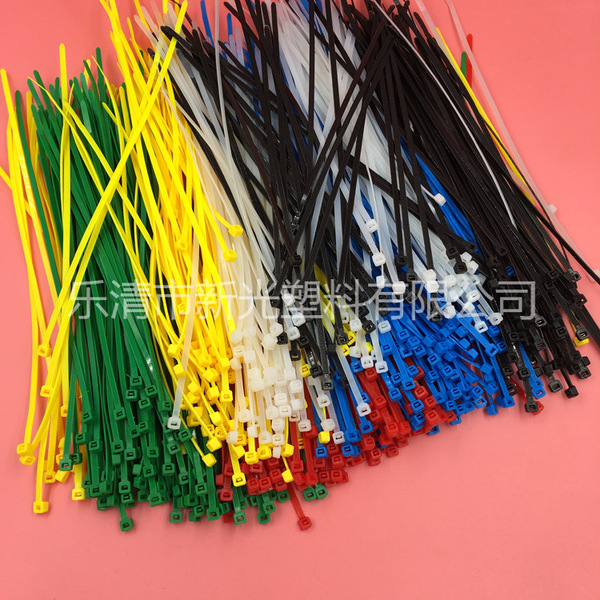 quality green nylon plastic ties (clamps)