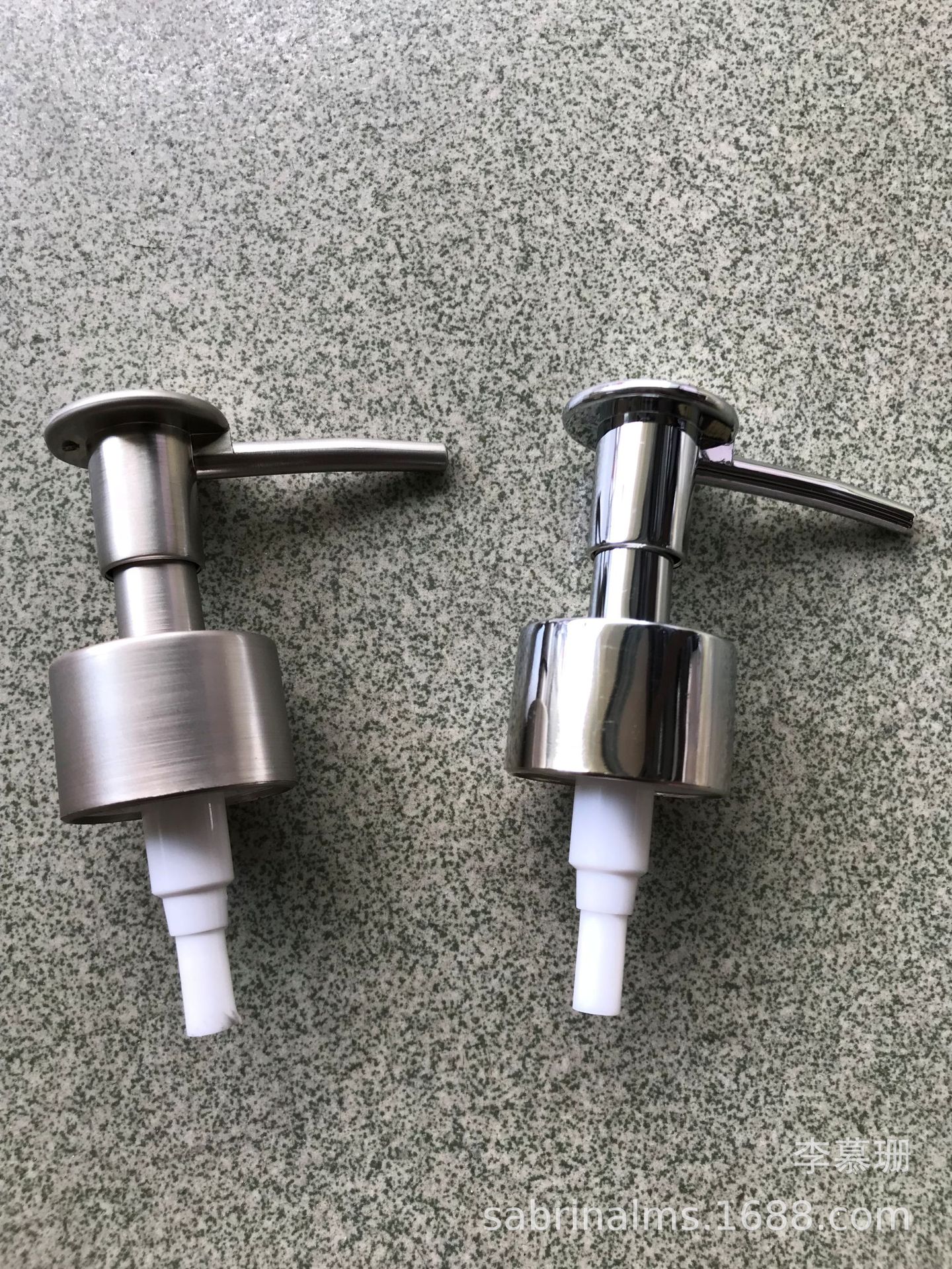 专业生产 乳液泵头 化妆瓶泵头   新款塑料泵头