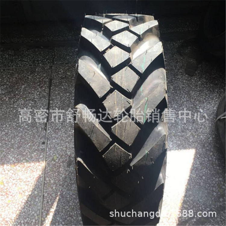 现货供应11.5/80-15.3捆草机轮胎 打捆机轮胎 可含钢圈