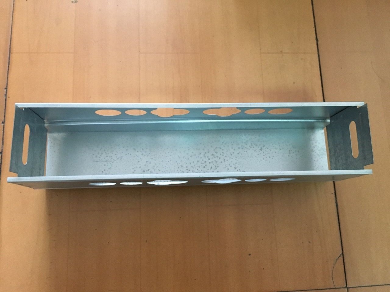 铁锁盒 防盗门副锁铁锁盒 不锈钢侧锁点锁片边锁锁罩锌铁合金配件