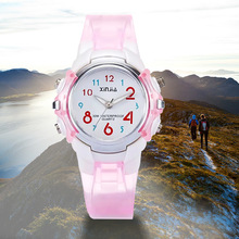厂家直供供应 信佳新款时尚石英手表、学生表/运动表