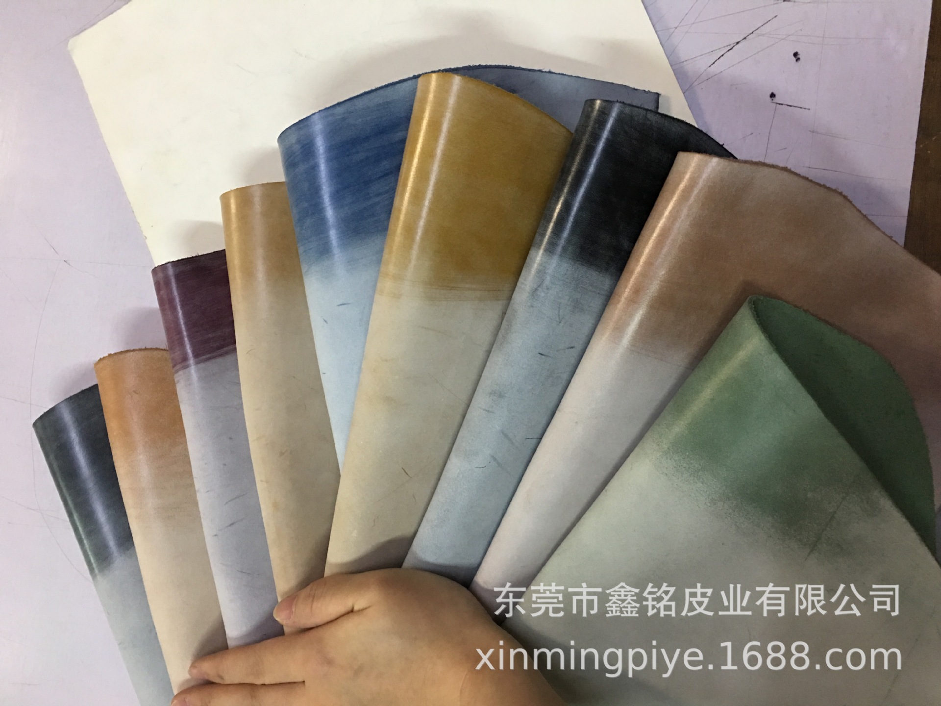 头层各色半植鞣白雾蜡牛皮,厚:2.0-2.5,张幅:30尺左右,现货供应