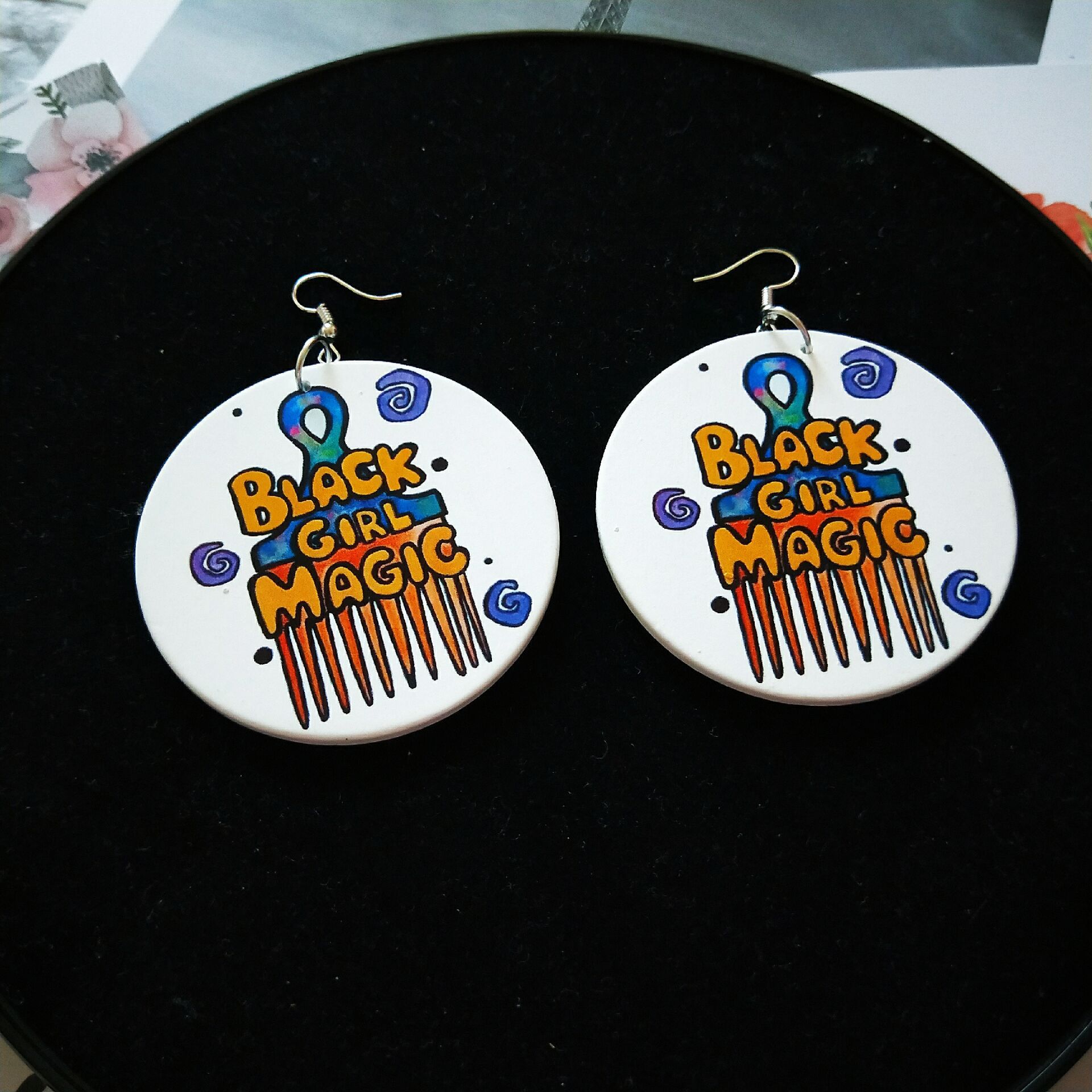 Retro Colorful Printing Round Wooden Earrings display picture 2