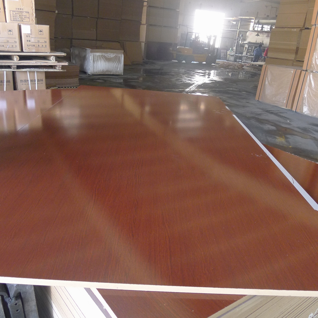 三聚氰胺饰面板