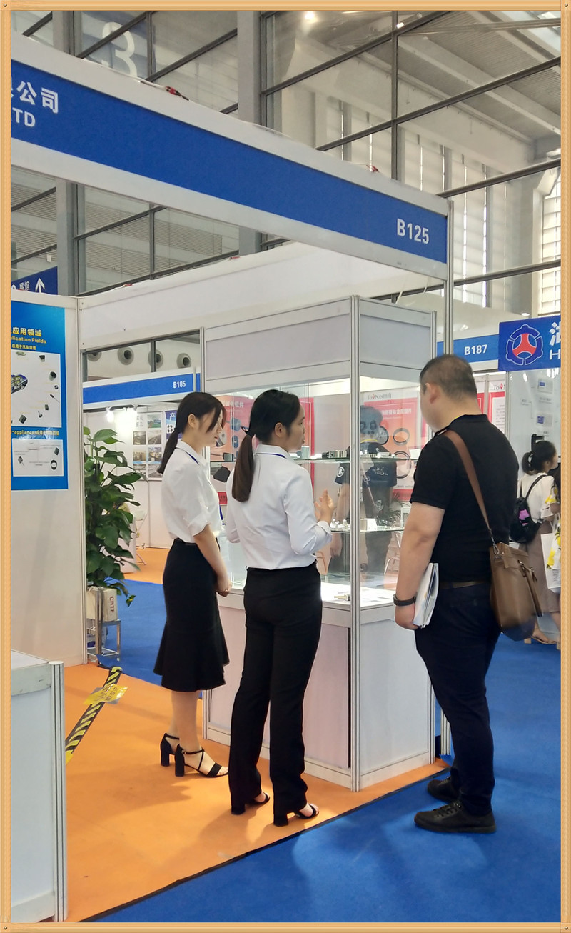 2018年5月17到19日深圳展会照片IMG_2018051