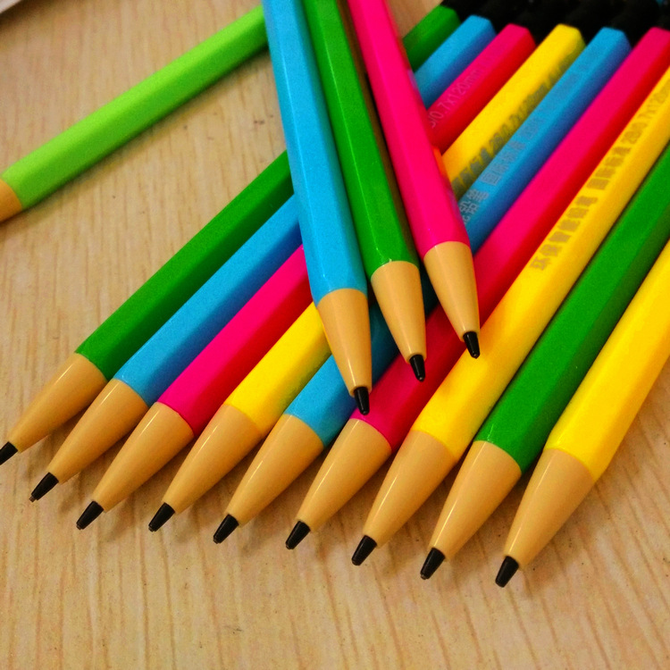 厂销智能写不断自动铅笔 儿童礼品文具套装 微商地摊货源2b铅笔芯