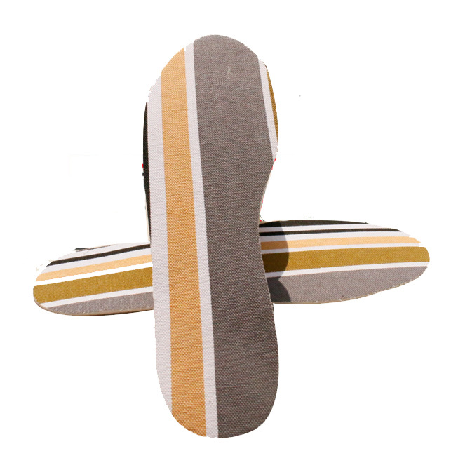 4094141537_2116357876