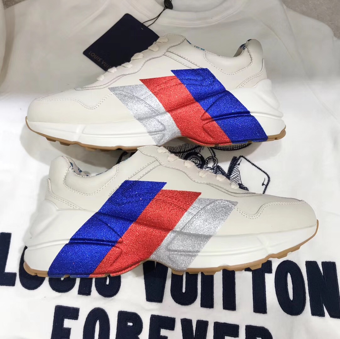 潮牌新款 真皮 厚底运动小白鞋女欧洲站 ins超火情侣老爹鞋男女款