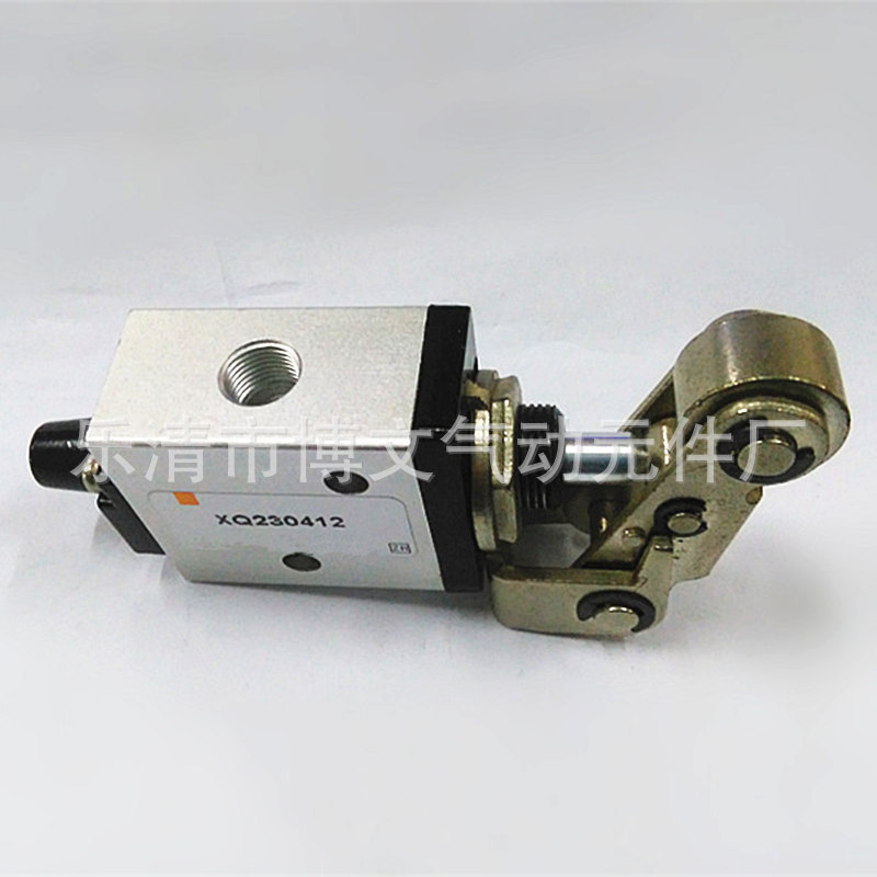 XQ230412一进一出滚动机械阀