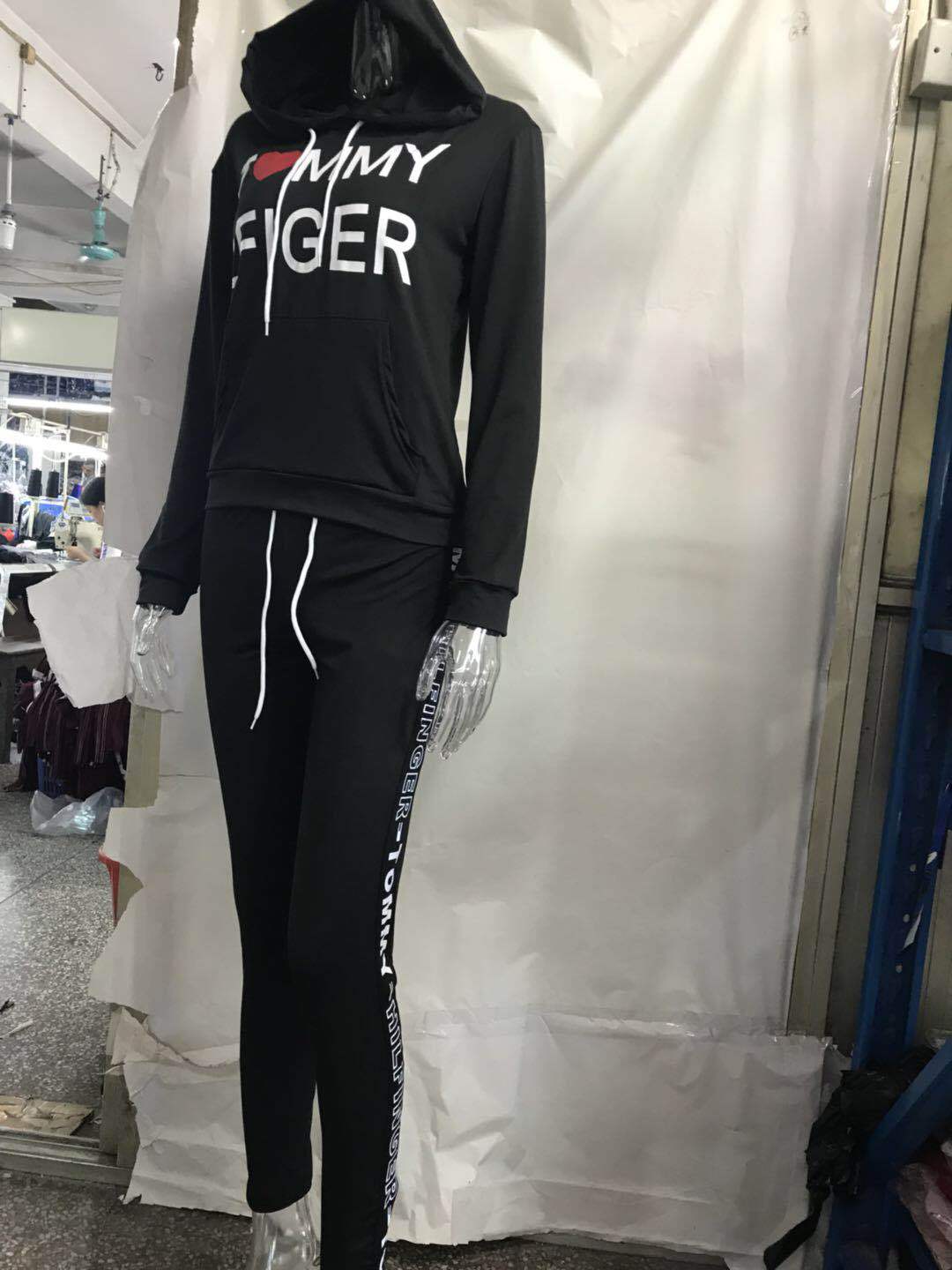 Costume femme en Mélange de fibres chimiques - Ref 3335566 Image 7