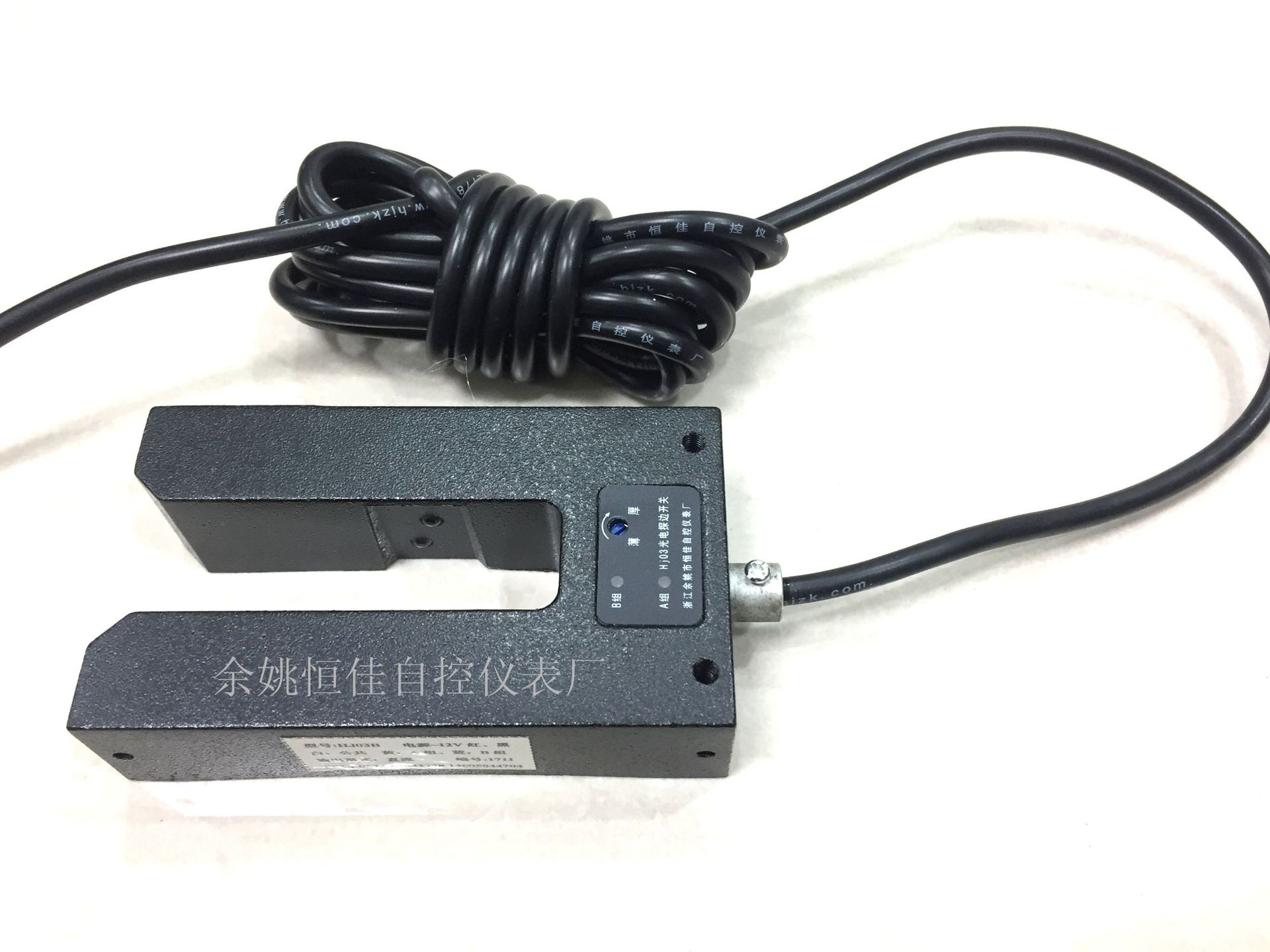 供应HJ03B/HJ03B-5/HJ03B-8光电探边开关