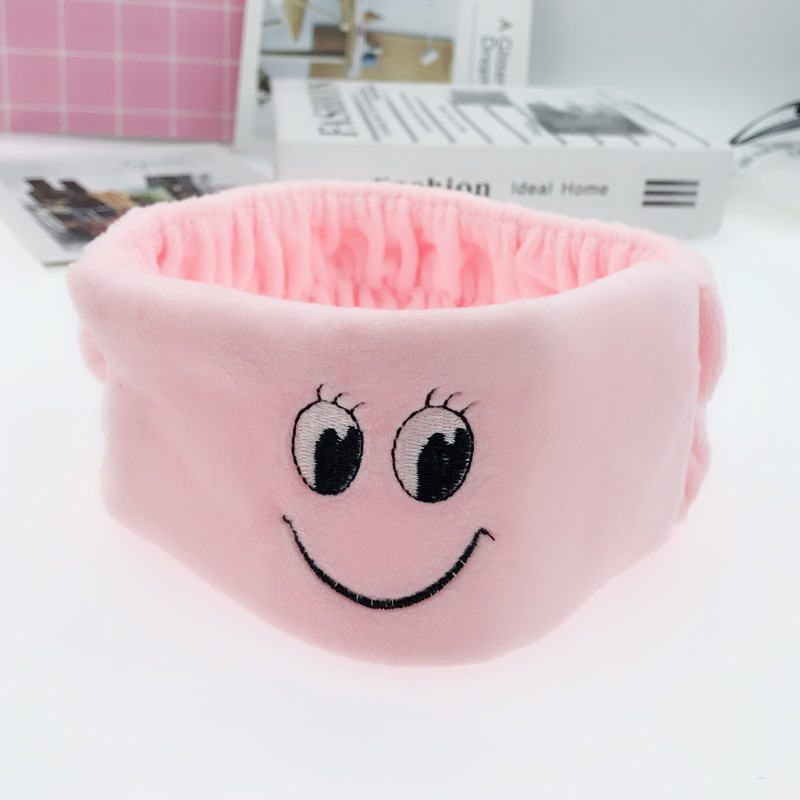 South Korea's New Smiling Face Makeup Yoga Headband Sports Elastic Headband Women's Hair Accessories Wholesale display picture 2