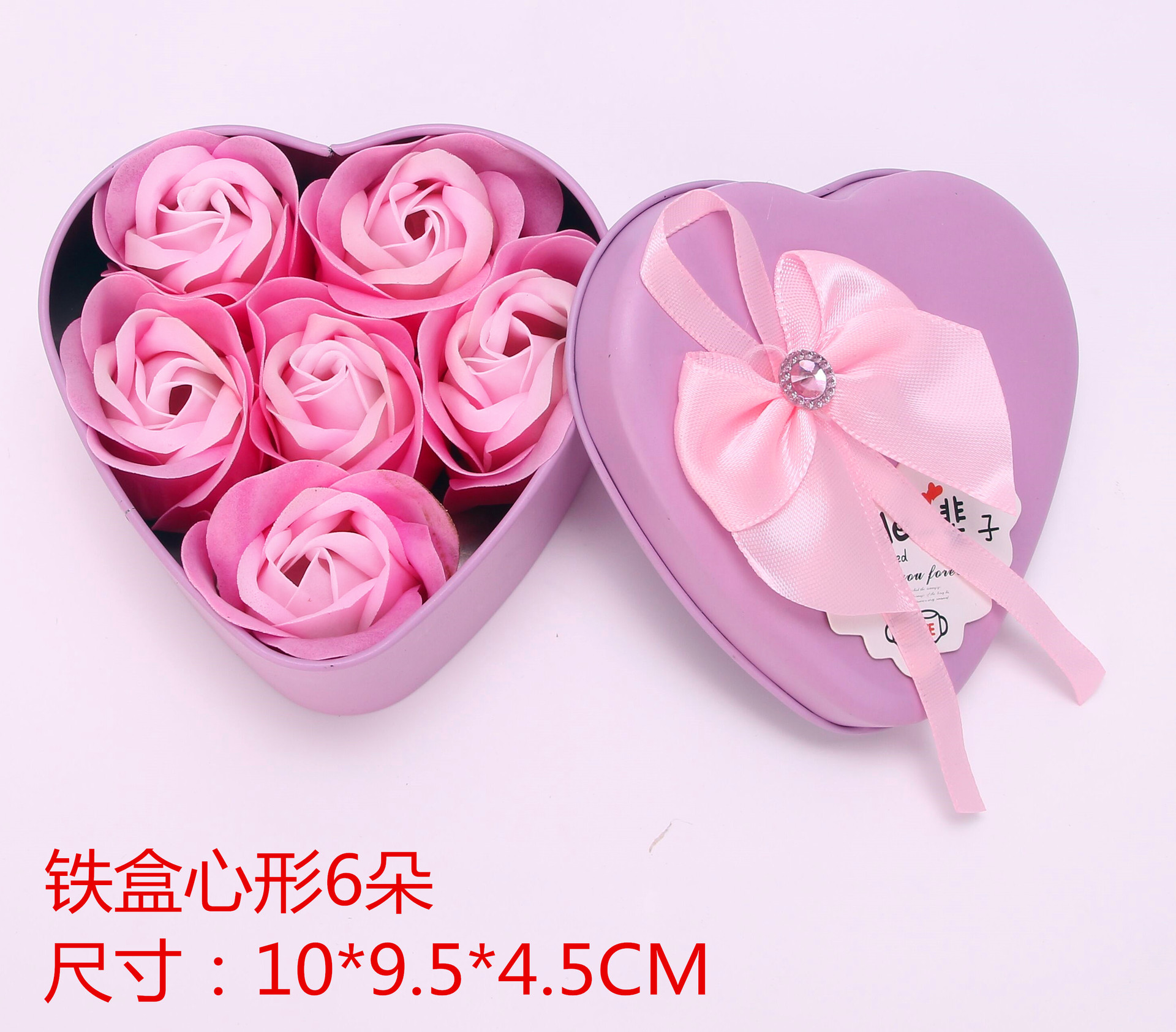 铁盒6朵心形粉