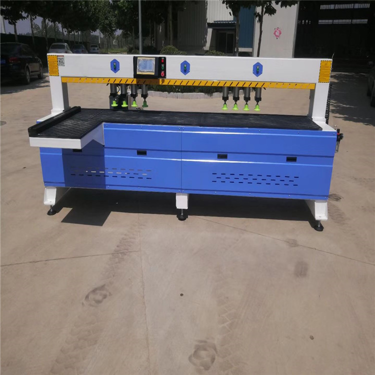 3E3C76F3F8C8E27E4FB682199619BB