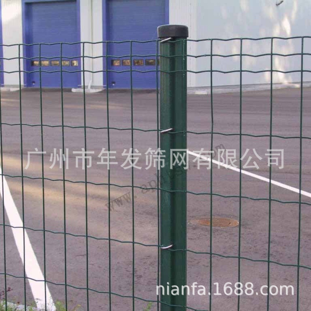 现货优惠批发折弯隔离护栏 绿色浸塑桃型柱护栏 市政临时护栏