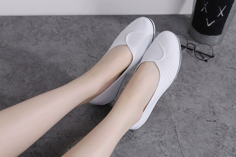 White nurse uniform, comfortable breathable white shoes, high footwear heels