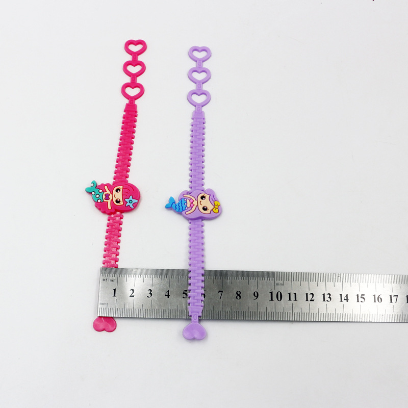 5g Weight wristband, Bracelets, Bangle Classification Daily Occasion Synthetic Resin Material Geometric, Mermaid, Horse Pattern Kid'S Gender Fashion Style Epoxy, Epoxy Craft Wholesale Jewelry Fashion Geometric Mermaid Horse Synthetic Resin Epoxy Wristband Bracelets Bangle 7