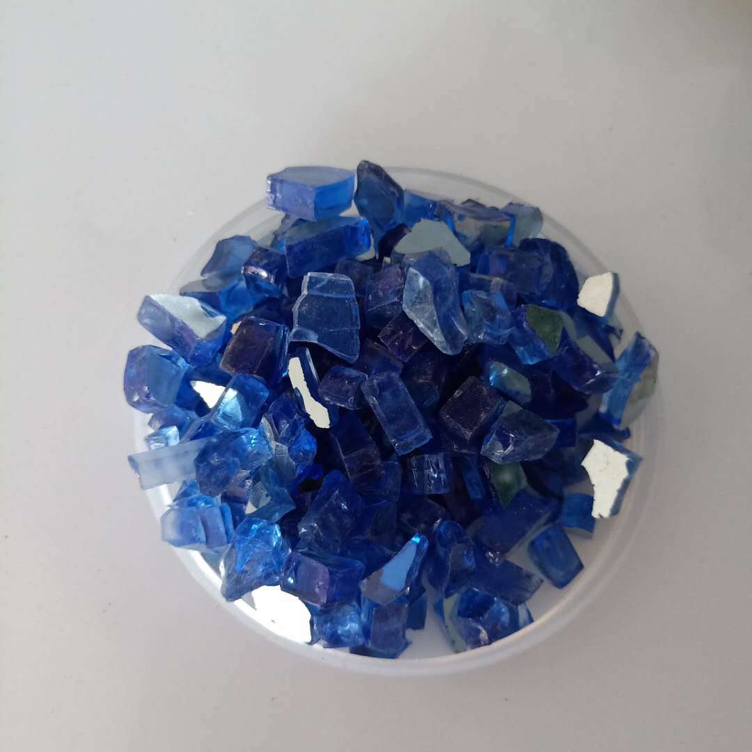 批发喷砂玻璃砂 彩色 不规则镜面玻璃砂 鱼缸造景底砂 透明玻璃砂