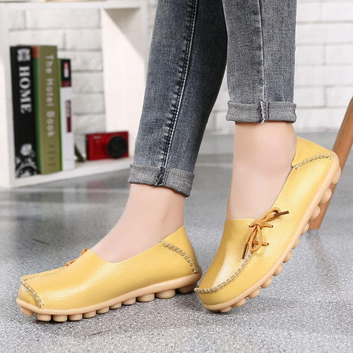  Cross-border Plus Size Women's Leather Mother Shoes Slip-On Hole Shoes Comfortable Bead Shoes Nurse Shoes