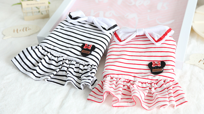 大蝴蝶结条纹裙