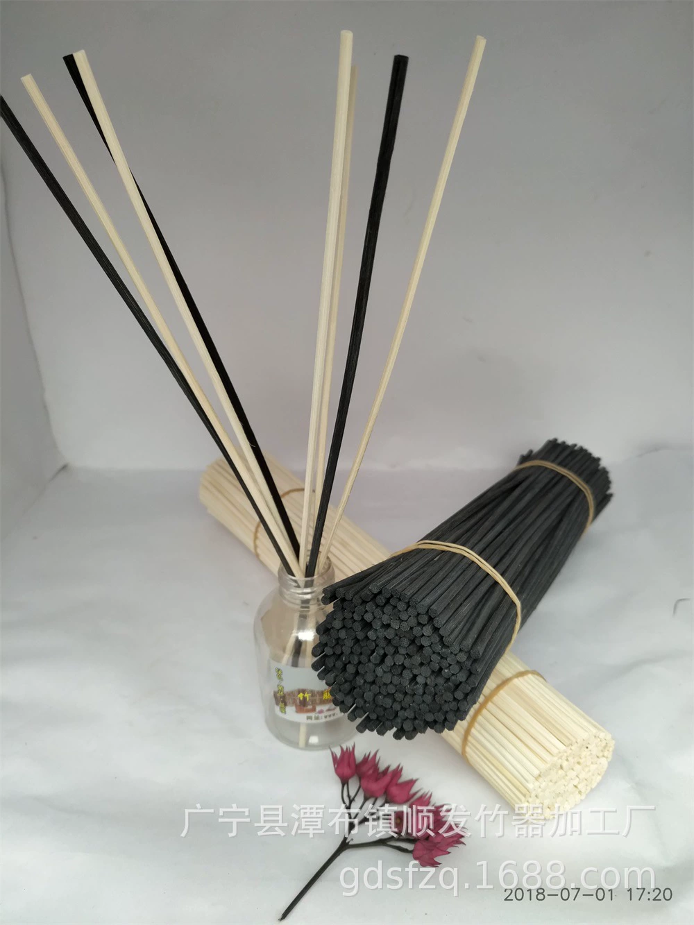 Поставка легкого сильного окрашивания, натуральная ароматерапевтическая летучая палочка, черный неогненный ротанг, ароматная копченая палочка из ротанга, бездымные аксессуары для эфирных масел