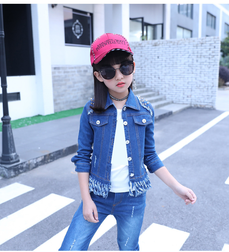 9125298364_1843593818