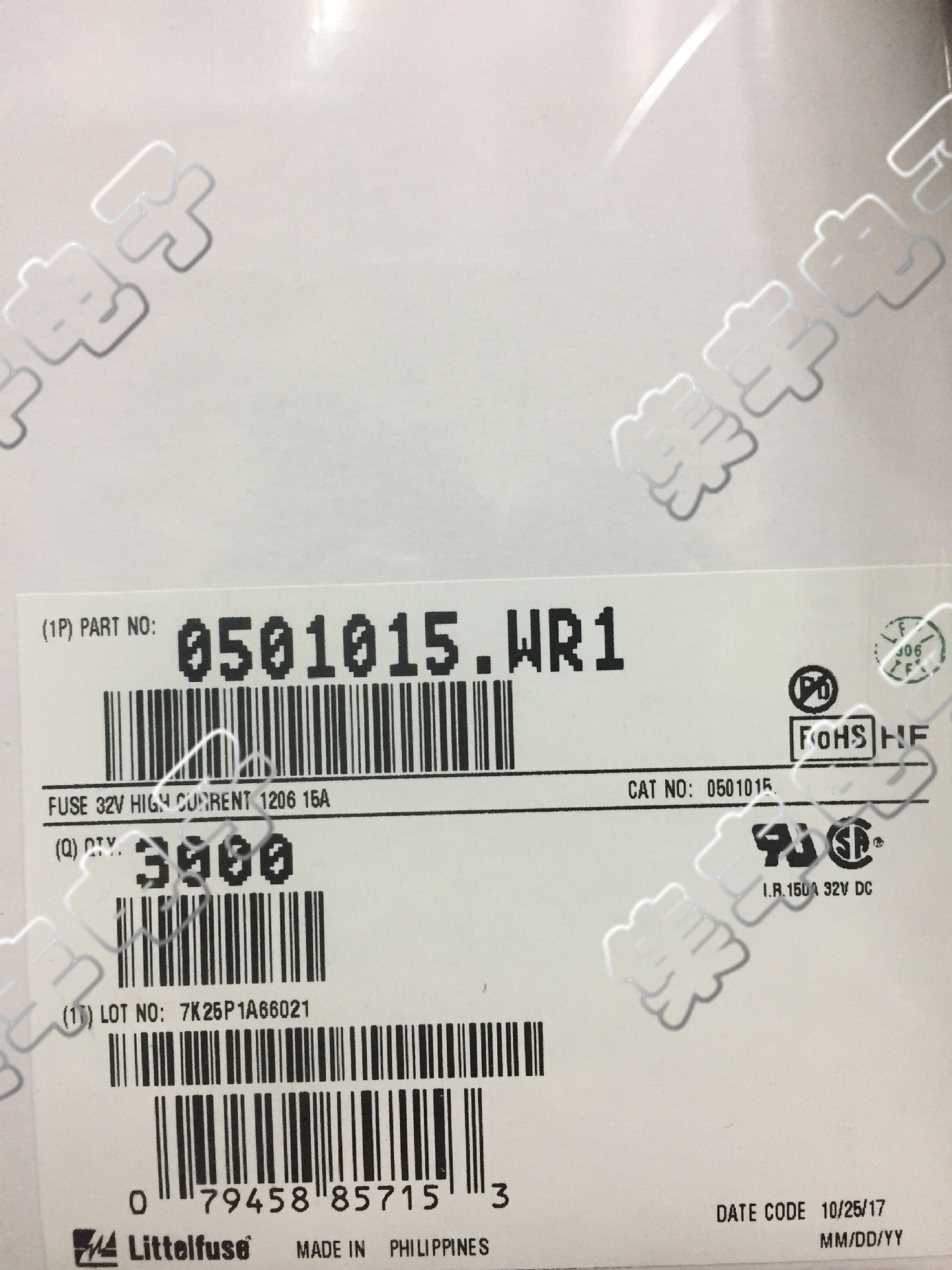 0501015.WR1 丝印:15 32V 15V 表面安装熔断器 贴片保险丝 力特