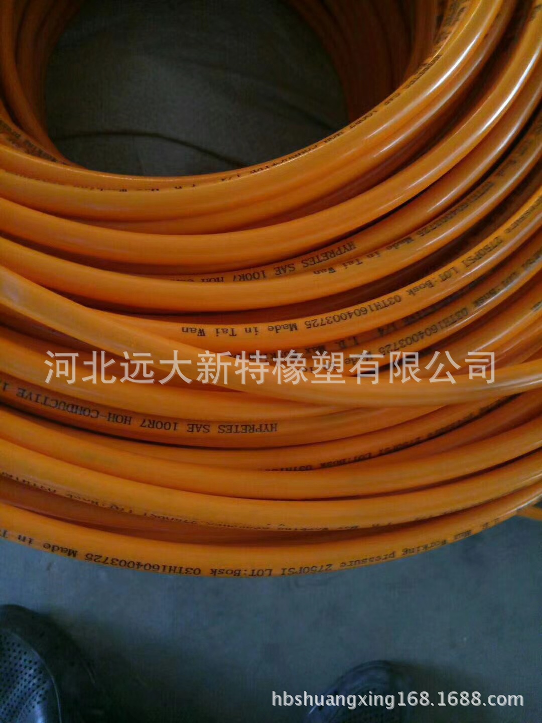 供应各种颜色尼龙管、PA12尼龙管、定型尼龙管