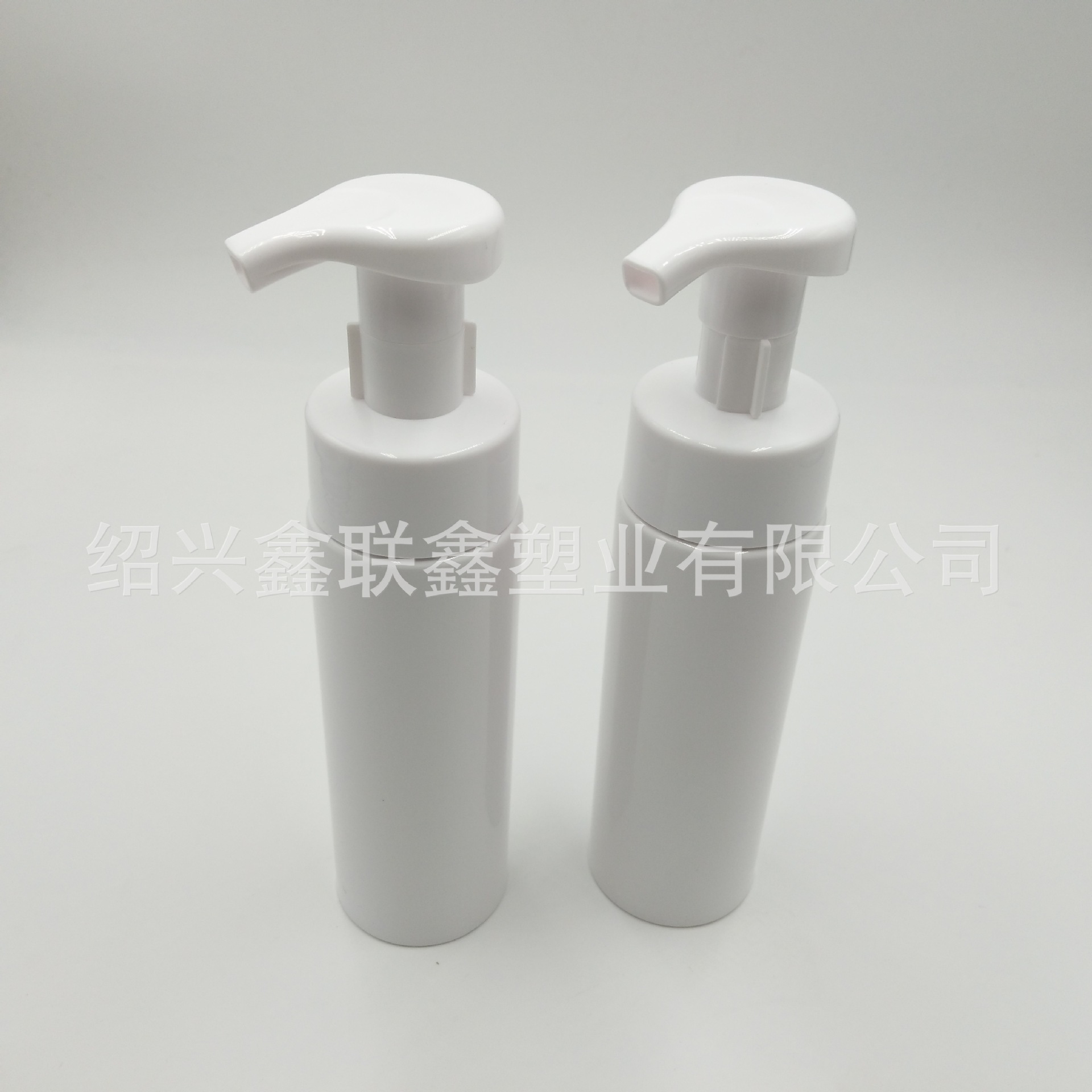 PET200ML慕斯起泡瓶 洗面奶洗手液打泡空瓶 圆柱形化妆泡沫分装瓶