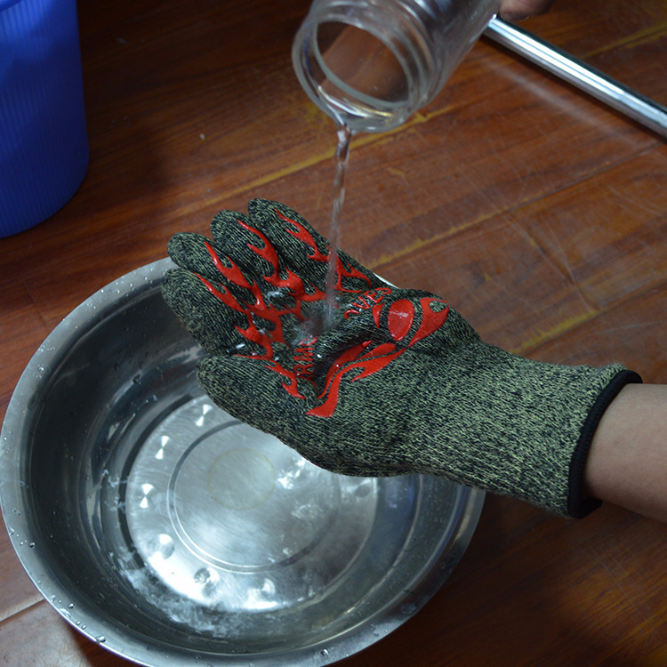 8263481959_887552419