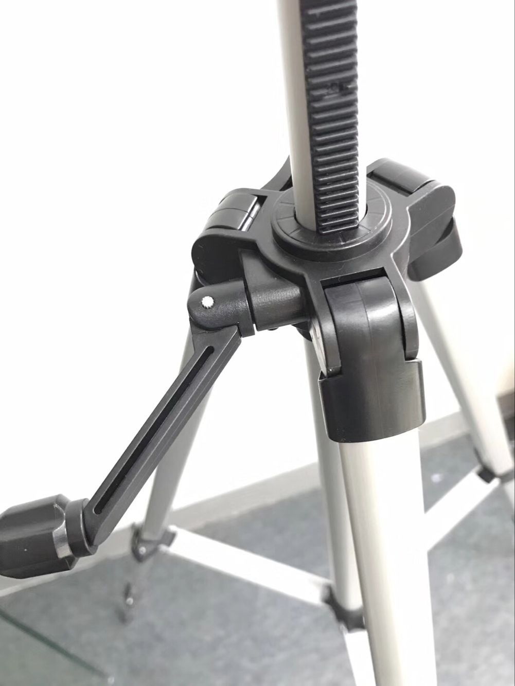 2366D2C6B2F87955280FFEEC1406F8