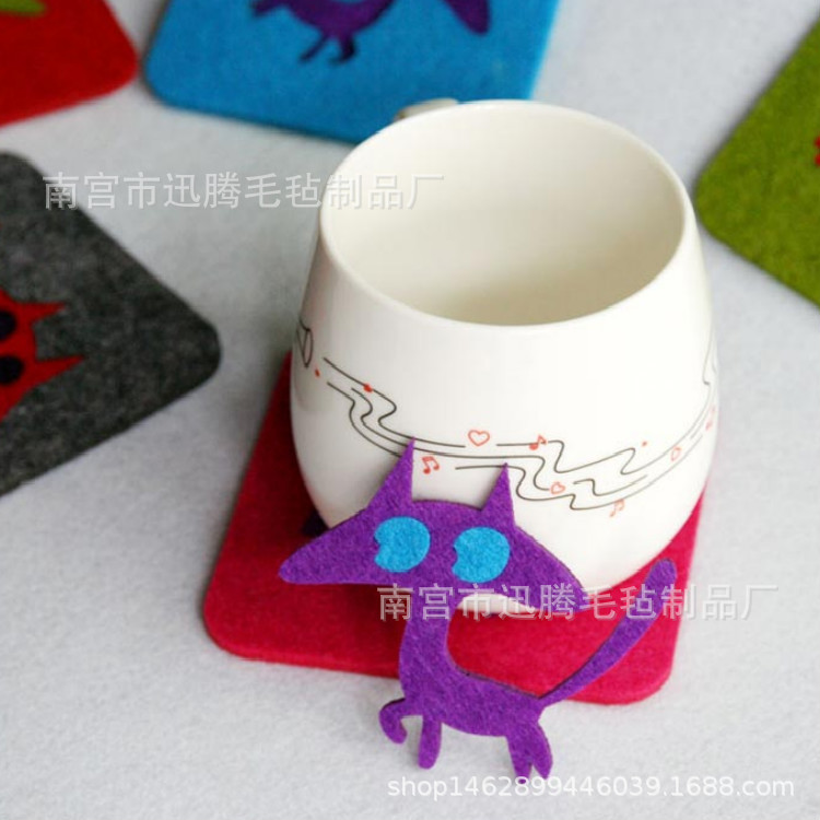 厂家供应新款镂空毛毡咖啡垫 批发简约家居款吸水餐垫