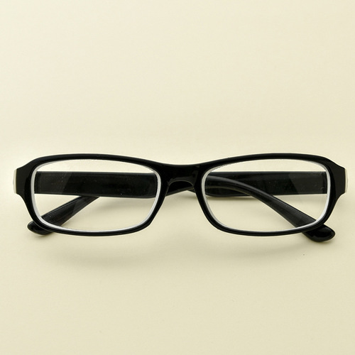 Wholesale HD Scratch-Resistant Glass Lenses for Myopia Glasses—Unisex, Prescribed, and Comfortable Myopia Eyewear