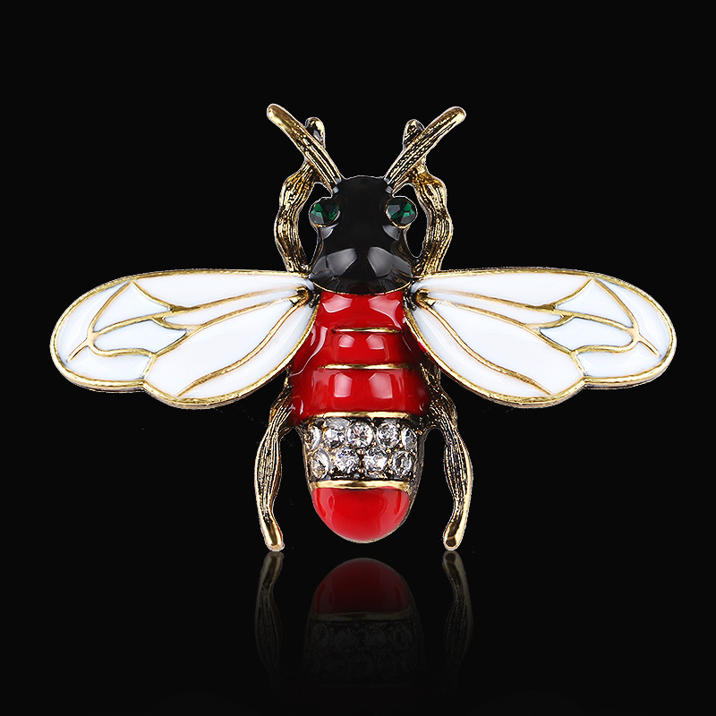 Tendance de la mode japonaise et coréenne tempérament atmosphère personnalité créative dessin animé mignon petite broche abeille accessoires_voghion.com