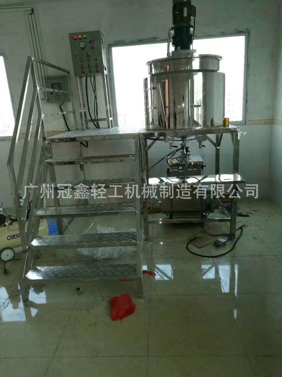 泥灸电加热搅拌罐 泥灸加热恒温灌装机 蜡制品香膏加热搅拌灌装机