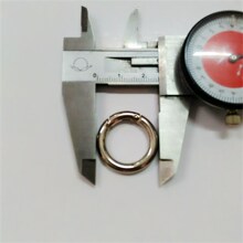 ������僸ߙn���ɫ�\�Ͻ��A������Ȧ�⏽25MM*��17MM