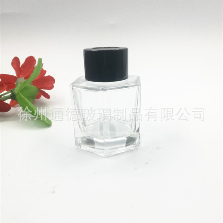 厂家销售50ml香薰玻璃瓶50毫升六角玻璃香水瓶