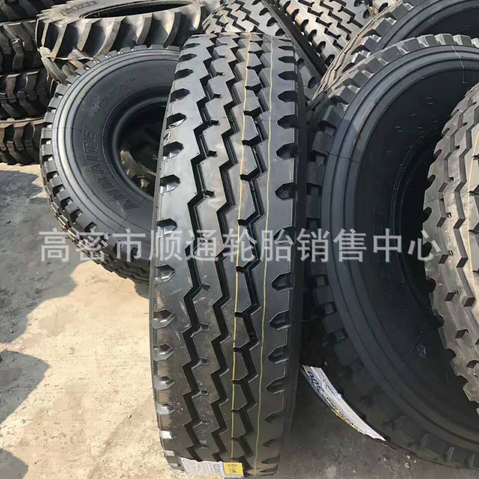 315/80R22.5 卡车 真空子午线轮胎 300 轮胎
